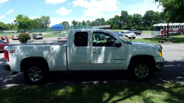 2009 *GMC* *Sierra 1500* *4WD Ext Cab SLT* for sale in Goodlettsville, TN – photo 5