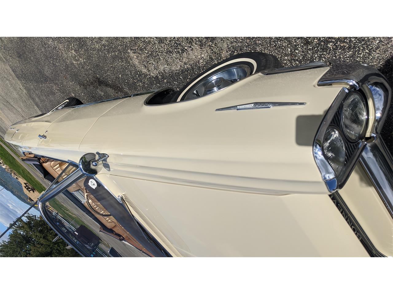 1964 Pontiac Bonneville for sale in Lake Geneva, WI – photo 34