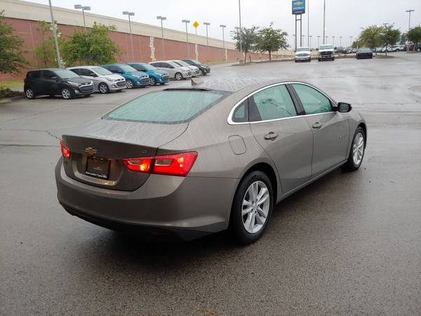 2017 CHEVROLET MALIBU LT ONLY 14,394 MILES! 1 OWNER! CLEAN CARFAX! -... for sale in Norman, TX – photo 3