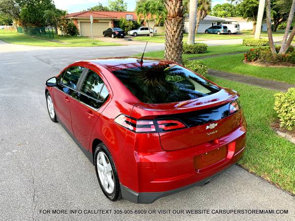 LIKE NEW 2014 CHEVROLET VOLT HYBRID CLEAN TITLE/ CLEAN CARFAX - cars... for sale in Hollywood, FL – photo 5