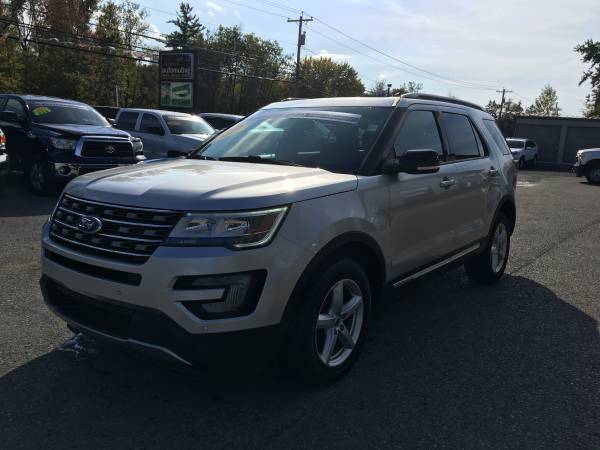 2017 Ford Explorer XLT 3Rd Row Leather Roof Nav! Warranty! for sale in Bridgeport, NY – photo 3
