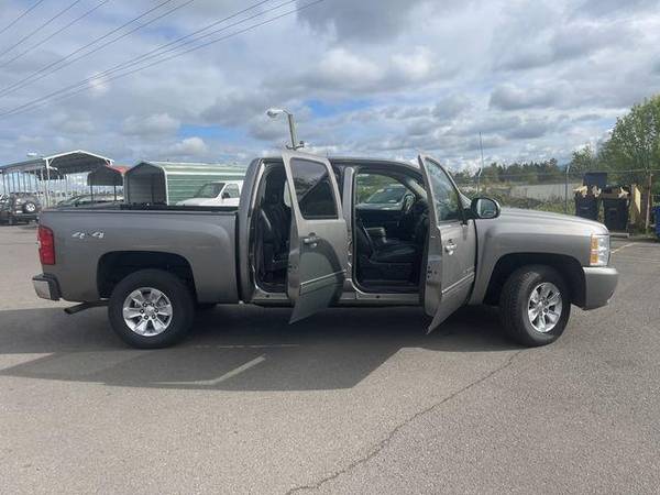 2013 Chevrolet Chevy Silverado 1500 Crew Cab LTZ Pickup 4D 5 3/4 ft for sale in Eugene, OR – photo 9