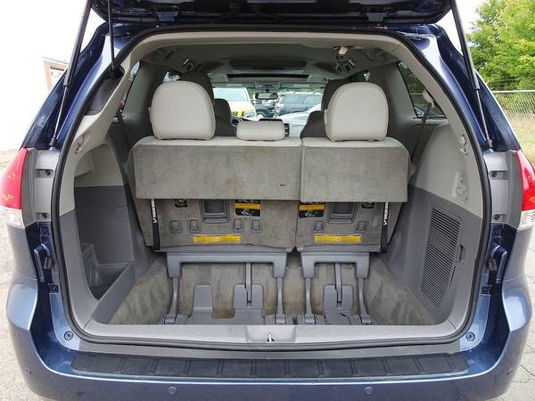 Toyota Sienna XLE Navigation Leather DVD Sunroof Van Mini Vans Loaded for sale in Richmond , VA – photo 21