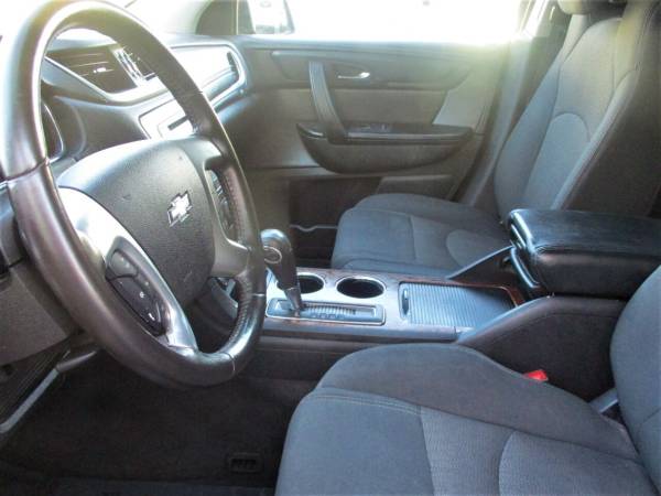 2013 CHEVROLET TRAVERSE ** LIKE NEW ** FULLY LOADED ** 3RD ROW SEAT... for sale in Sacramento , CA – photo 11