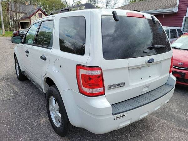 2011 Ford Escape XLT AWD 4dr SUV 120460 Miles - - by for sale in Wisconsin dells, WI – photo 3