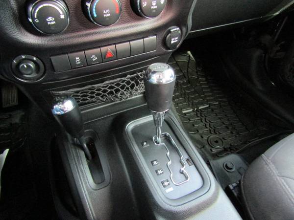 2015 Jeep Wrangler Unlimited/4WD 4dr Sport - - by for sale in New Glarus, WI – photo 16