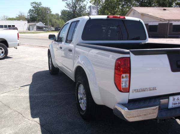 2014 Nissan Frontier SV Crew Cab 2WD - - by dealer for sale in Picayune, LA – photo 7