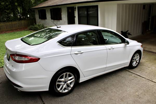 2014 Ford Fusion SE For Sale - Clean title for sale in SMYRNA, GA – photo 6
