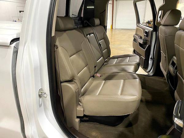 2016 Chevrolet Chevy Silverado 1500 LTZ CREW CAB 4X4 GASOLINE 1OWNER... for sale in Houston, TX – photo 17