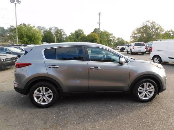 Kia Sportage LX FWD SUV 1 Owner Sport Utility 45 A Week Payments... for sale in Asheville, NC – photo 5