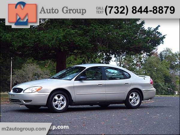 2005 Ford Taurus SE 4dr Sedan - - by dealer - vehicle for sale in East Brunswick, NY