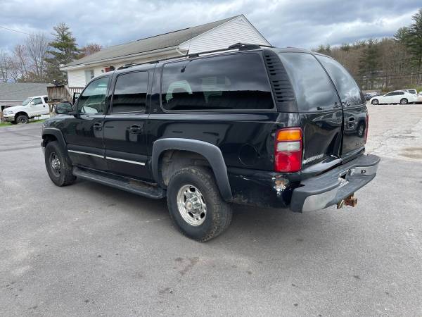 2001 Chevy Suburban 2500HD for sale in Hooksett, NH – photo 9