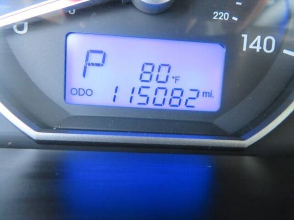 2010 Hyundai Santa Fe SE... 115,000 Miles... $6,900 **Call Us Today... for sale in Waterloo, MN – photo 15