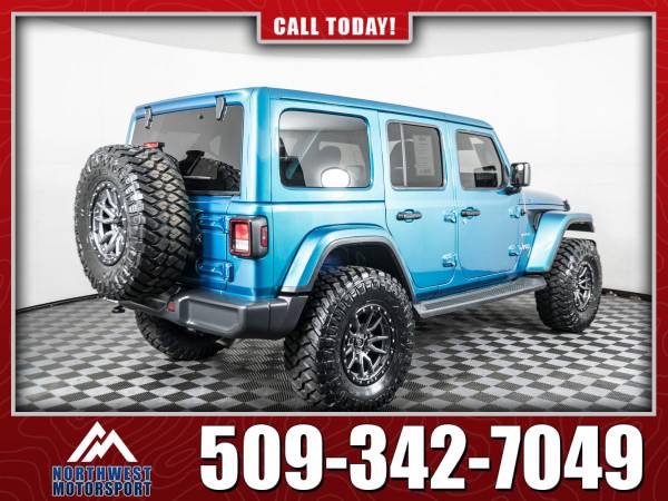 Lifted 2020 Jeep Wrangler Unlimited Sahara 4x4 for sale in Spokane Valley, WA – photo 5