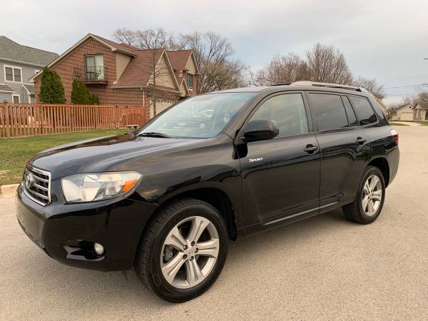 2008 Toyota Highlander Sport - cars & trucks - by owner - vehicle... for sale in La Grange, IL – photo 3