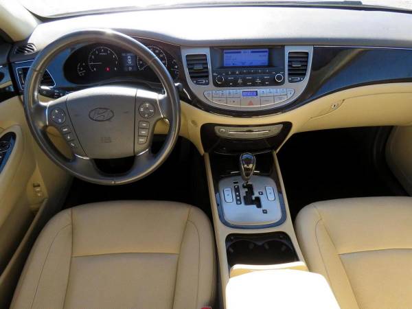 2011 Hyundai Genesis 4dr Sdn V6 - - by dealer for sale in Cookeville, TN – photo 10