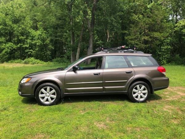 📲 2008 SUBARU OUTBACK "PREMIUM" * RARE 5 SPEED MANUAL * LOADED *CLEAN for sale in Stratford, CT – photo 5