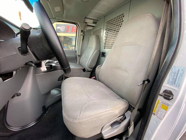 2008 Ford Econoline 1 Owner Vehicle E350 Super Duty 5.4L V8 RWD -... for sale in Elmhurst, IL – photo 9