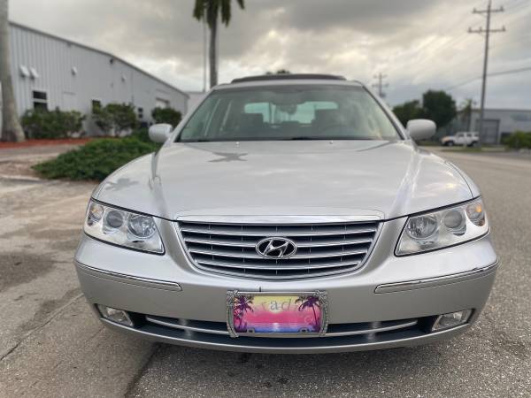 2006 Hyundai Azera limited ! 63k!! - cars & trucks - by owner -... for sale in Cape Coral, FL – photo 2