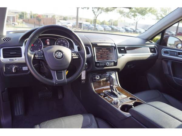 2014 Volkswagen Touareg V6 TDI 4Motion for sale in Hurst, TX – photo 8