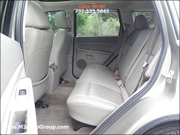2006 Jeep Grand Cherokee Laredo 4dr SUV 4WD w/Front Side Airbags for sale in East Brunswick, NY – photo 12