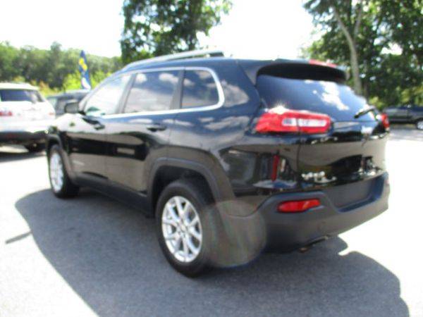 2015 Jeep Cherokee Latitude Back Up Cam 4WD ~ Warranty Included for sale in Brentwood, NH – photo 5