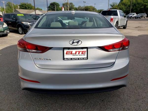2018 Hyundai Elantra SEL 2.0L Auto (Alabama) - cars & trucks - by... for sale in Wichita, KS – photo 5