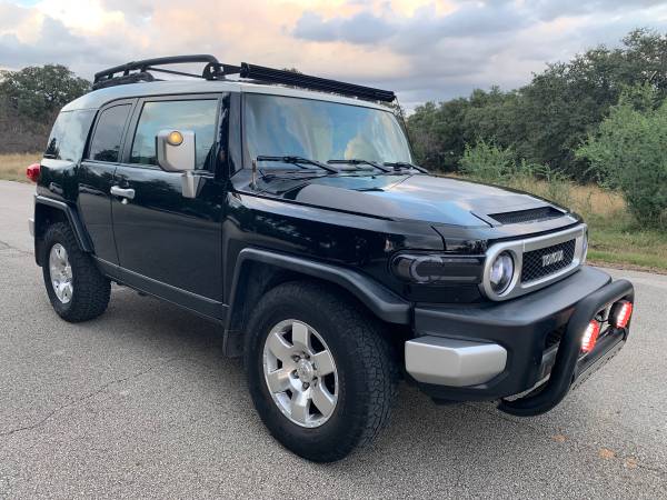 07 Toyota FJ Cruiser (97K Miles-One Owner) - - by for sale in San Antonio, TX – photo 8