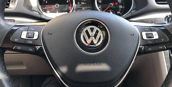 2016 Volkswagen Passat 1.8T SE 4dr Sedan w/Technology for sale in TAMPA, FL – photo 17
