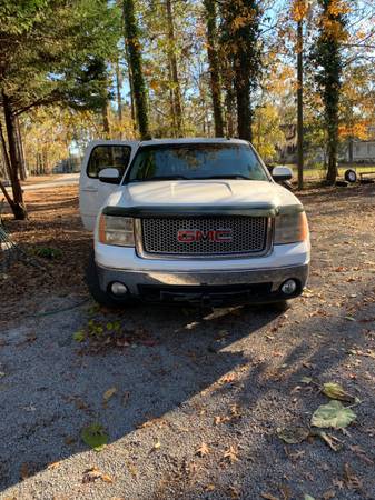 2008 GMC 4 Door Sierra Z71 - cars & trucks - by owner - vehicle... for sale in Manning, SC – photo 4