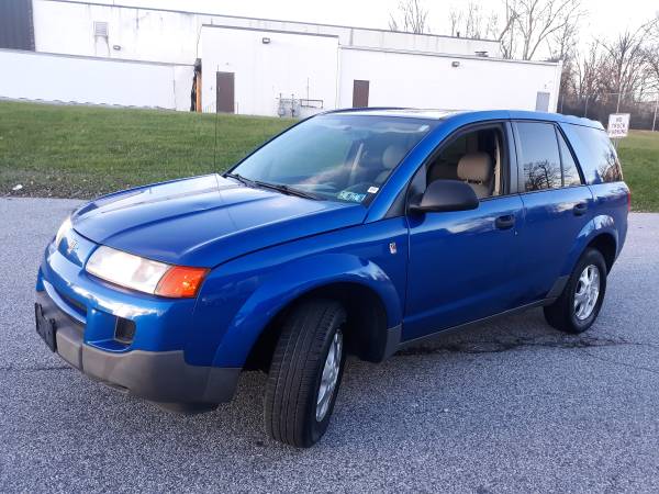 Saturn vue 2004,98k,5speed stick,4cyl,1owner,new stickers,runs good... for sale in Folcroft, PA – photo 3