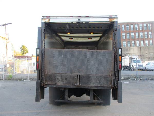 2004 Sterling SC- 8000 Series for sale in Totowa, NJ – photo 7