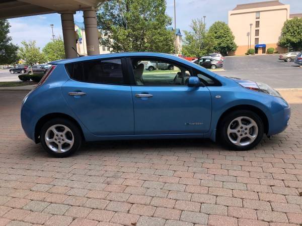 2011 NISSAN LEAF 54,000 miles - cars & trucks - by dealer - vehicle... for sale in Chicago, IL – photo 2