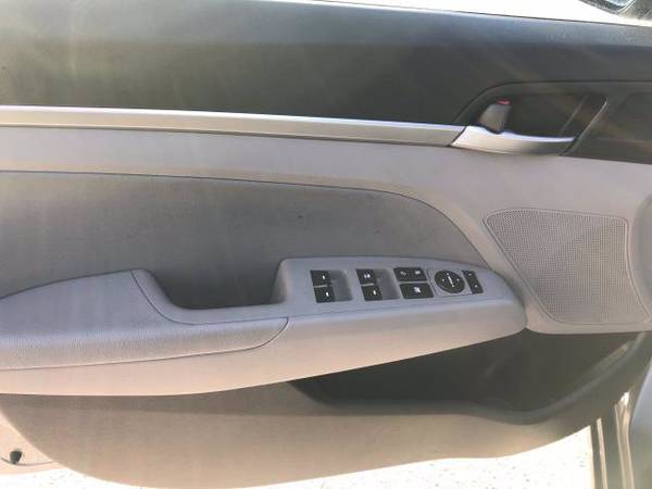 2019 Hyundai Elantra SEL hatchback Gray - - by dealer for sale in Port Huron, MI – photo 8