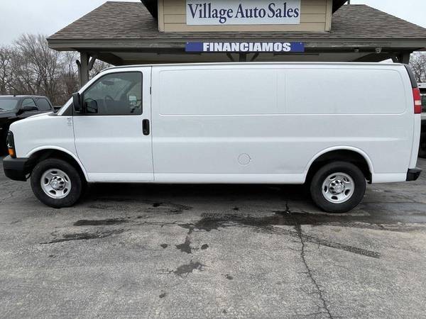 2015 CHEVROLET EXPRESS G3500 - - by dealer - vehicle for sale in Shawnee, MO – photo 6
