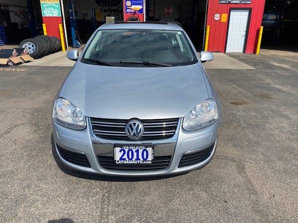 2010 Volkswagen JETTA SE-NEW JUST IN! - - by dealer for sale in Ogdensburg, NY – photo 2