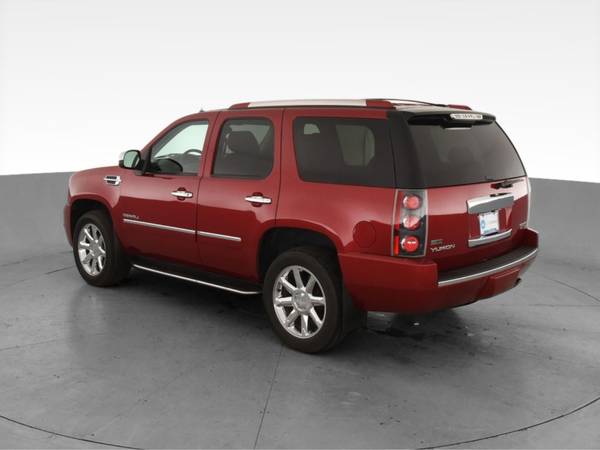 2012 GMC Yukon Denali Sport Utility 4D suv Red - FINANCE ONLINE -... for sale in Rochester , NY – photo 7