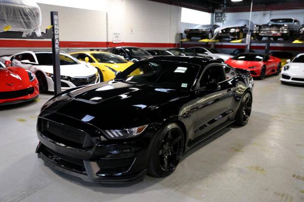 2016 Ford Shelby GT350 Base GUARANTEE APPROVAL! for sale in STATEN ISLAND, NY – photo 11