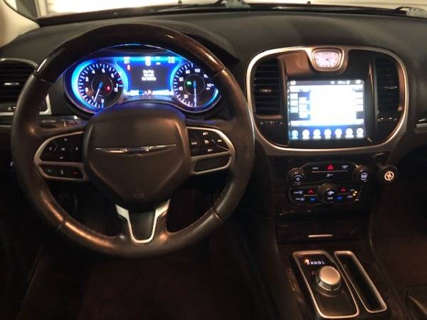 2017 Chrysler 300C - - by dealer - vehicle automotive for sale in Palm Springs, CA – photo 9