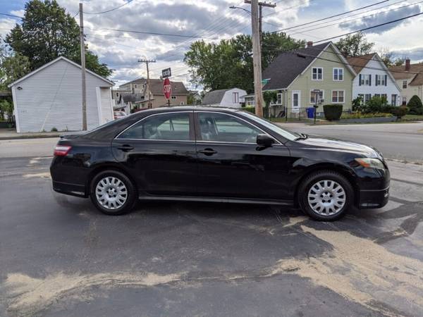2007 Toyota Camry SE V6 - cars & trucks - by dealer - vehicle... for sale in Manchester, NH – photo 4