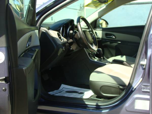 2014 CHEVROLET CRUZE LT LOW MILES ONE OWNER - - by for sale in Tulare, CA – photo 7