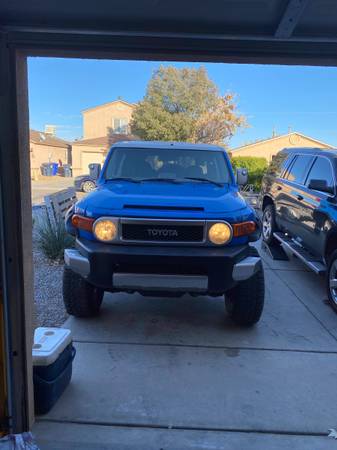 2007 Toyota fj cruiser - cars & trucks - by owner - vehicle... for sale in Albuquerque, NM – photo 4