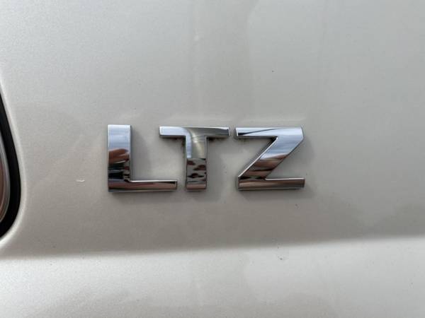 2015 Chevrolet Tahoe LTZ 4X4, WARRANTY, LEATHER, SUNROOF, REMOTE... for sale in Norfolk, VA – photo 10