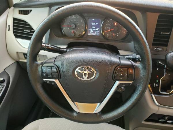 2017 Toyota Sienna LE Auto Access Seat GUARANTEED CREDIT APPROVAL! -... for sale in Waipahu, HI – photo 16