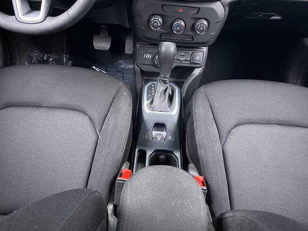2018 Jeep Renegade Sport SUV 4D suv Blue - FINANCE ONLINE - cars &... for sale in La Crosse, MN – photo 21