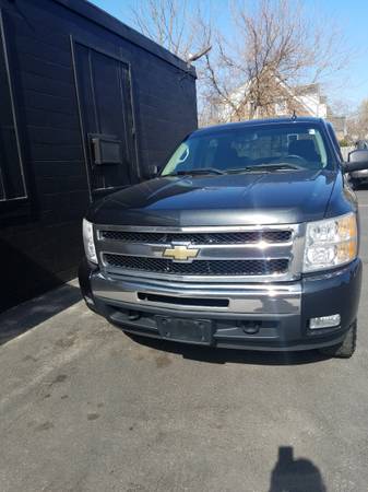 2011 Chevrolet Silverado - - by dealer - vehicle for sale in Other, RI – photo 2