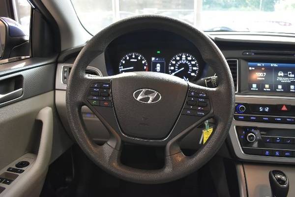 2016 Hyundai Sonata 2.4L SE - cars & trucks - by dealer - vehicle... for sale in Cuyahoga Falls, OH – photo 18