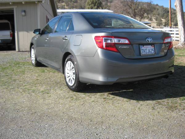 2012 Toyota Camry Hybrid for sale in Montague, CA – photo 2