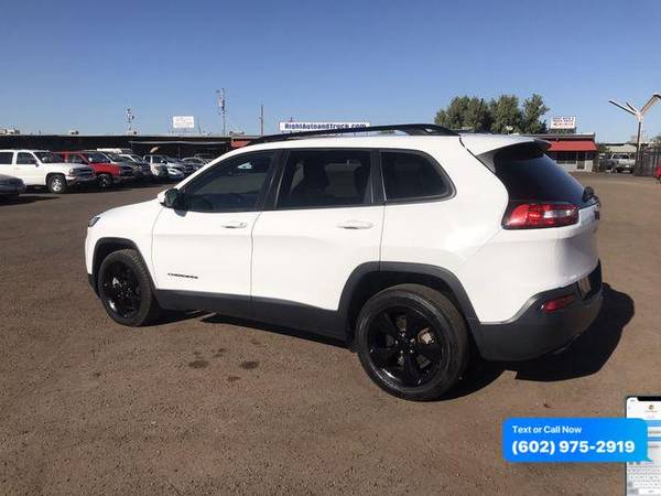 2015 Jeep Cherokee Latitude Sport Utility 4D - Call/Text - cars &... for sale in Glendale, AZ – photo 9