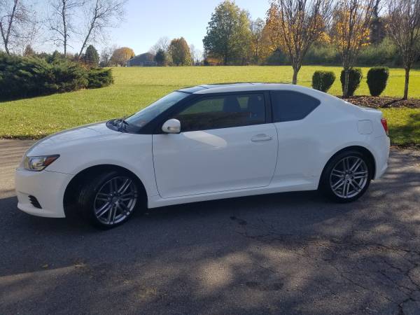 2011 Scion tC - cars & trucks - by owner - vehicle automotive sale for sale in Frenchtown , NJ – photo 12